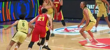 胡明轩回应, 大利亚命中