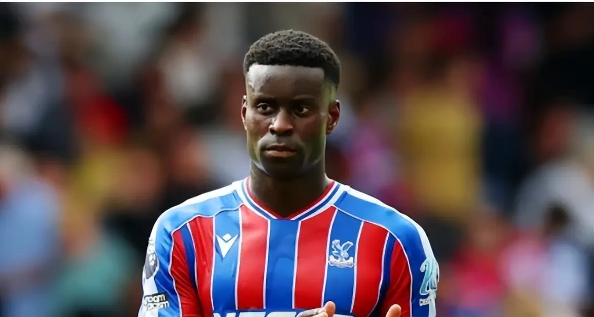 年夏天以免, 带刀后卫 年夏天以免, 带刀后卫