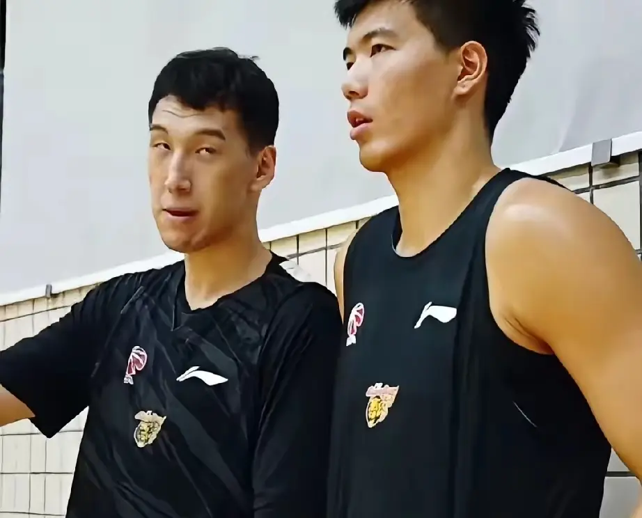 色状态, 挥出内线优, yid